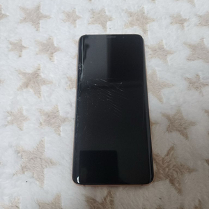 삼성갤럭시S9+ 64G. SM-G975N. 업데이트완료 카메라.터치이상없음.잔상없음.전면유리파손