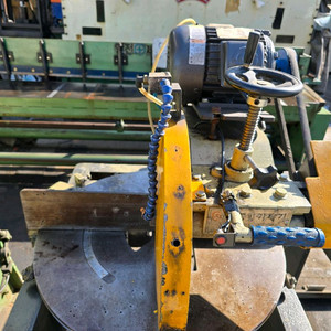 알루미늄 컷팅기 원반형 직선형