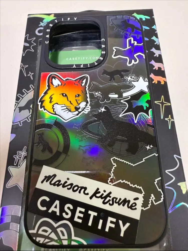 케이스티파이x메종키츠네 홀로그램 아이폰14프로/15프로--1
