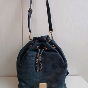 쿠론 백팩겸 버킷 숄더백(미착용)