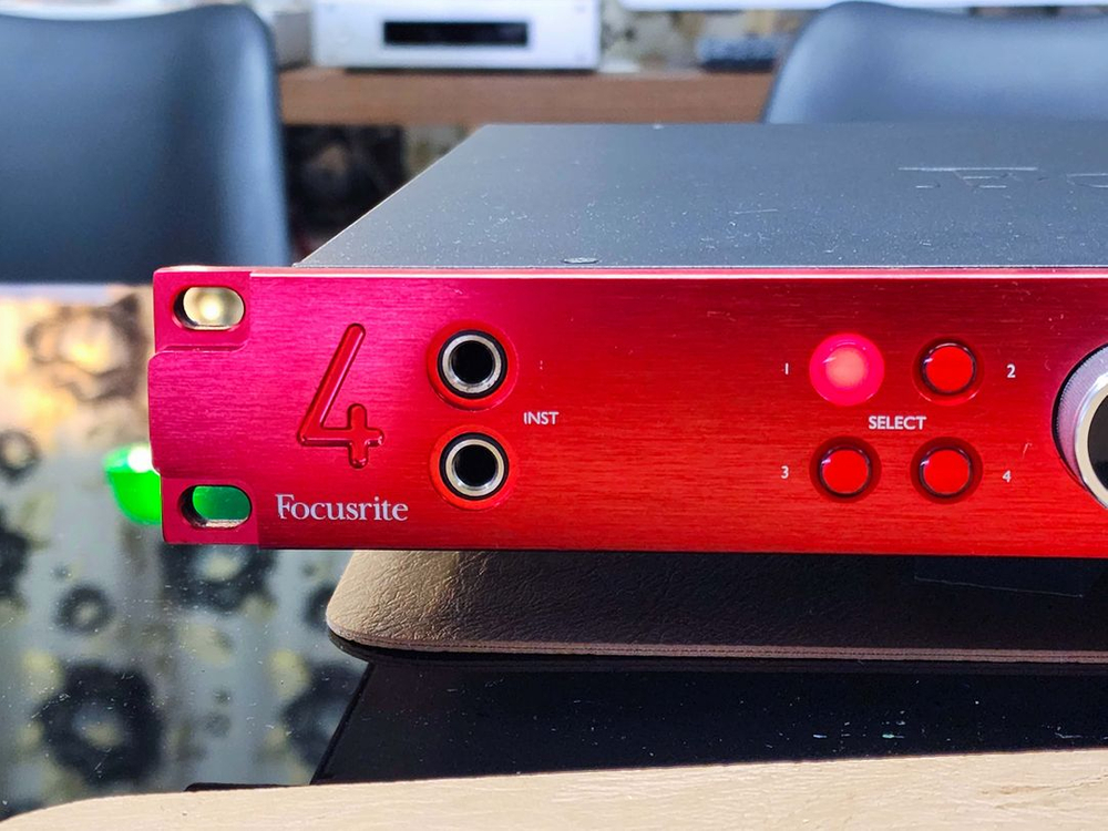 Focusrite Red 4Pre 플래그십 오디오 인터페이스 (상태 최상) 이미지
