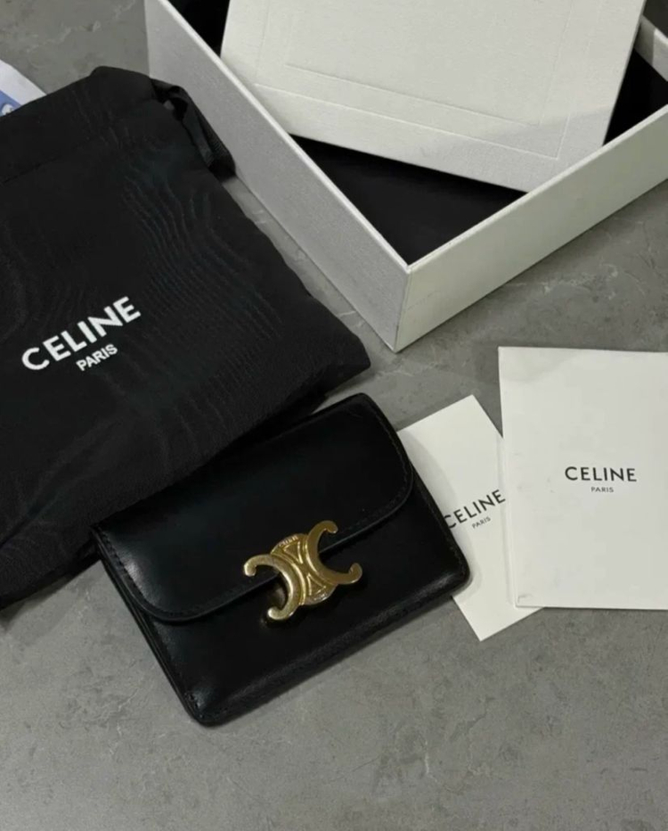 [정품][풀구성]셀린느 트리옹프 플랩 카드지갑 블랙--1
