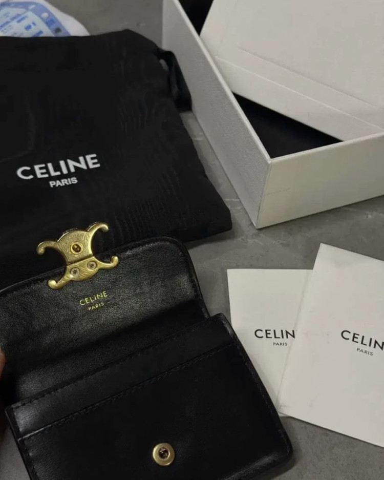 [정품][풀구성]셀린느 트리옹프 플랩 카드지갑 블랙--2