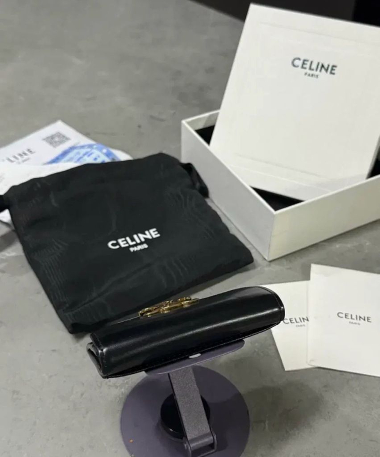 [정품][풀구성]셀린느 트리옹프 플랩 카드지갑 블랙--3