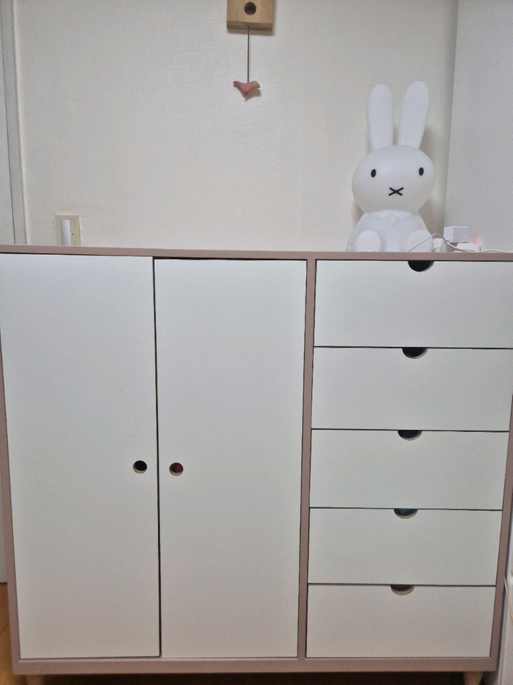 비아인키노 키즈 옷장 2개와 거울 세트--3