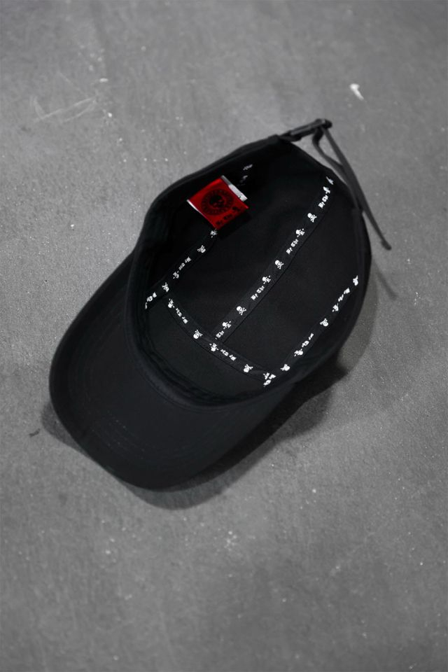 바이더알 해골 로고 캠프캡 블랙 레드--4