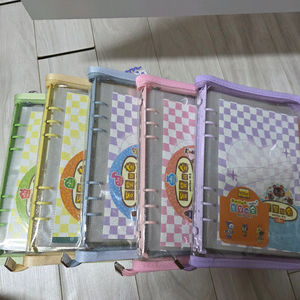 동물의 숲 아미보 올클(1탄~5탄,산리오,캠핑카) 판매해요