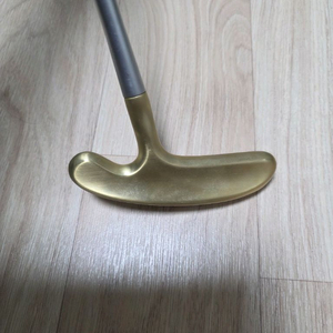 스카티카메론 타이틀리스트 불스아이 황동퍼터