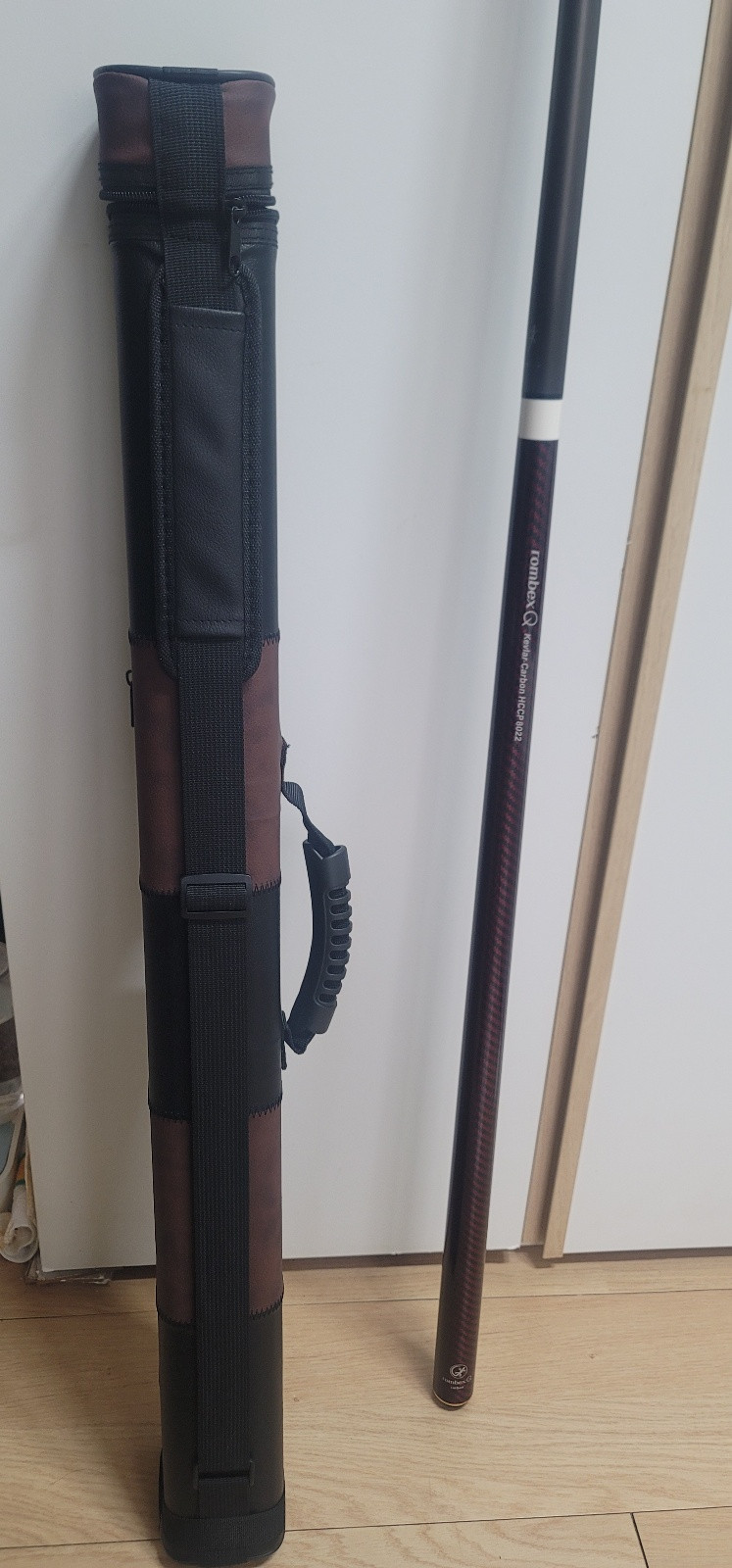 [판매완료] 당구 개인큐 / 롬벡스 카본큐 케블라 이미지