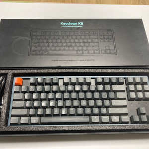 키크론 K8 칼축 텐키리스 기계식 키보드 팝니다