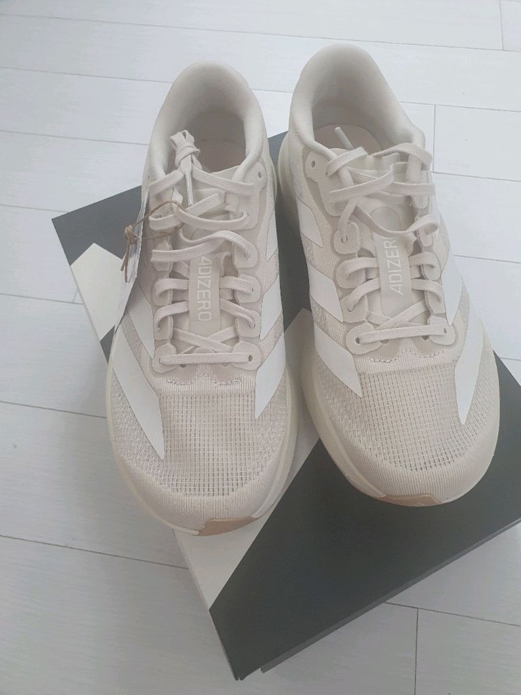 새 상품)아디다스 아디제로 에보sl 245m 러닝화--2