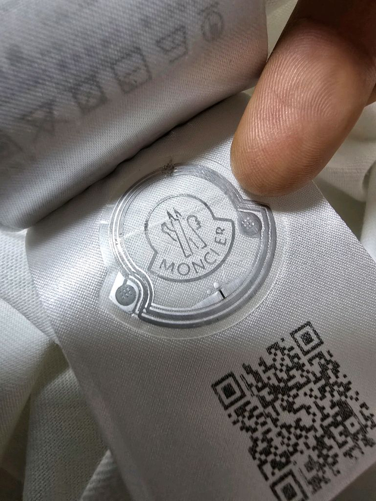 몽클레어 넥 로고 레터링 반팔티셔츠 L 정품 운포--7