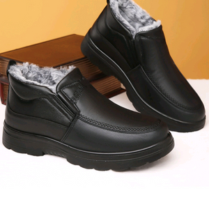 남성 겨울 털안감 따뜻한 미끄럼 방지 방한화색상 블랙 브라운싸이즈 250~280까지겨울에 신기 좋은 남성 방한화입니