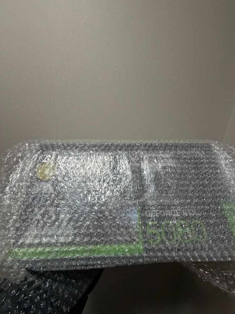 Inno3d RTX 5080 16GB--1