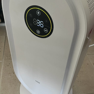 보아르 그린에어 공기청정기 VO-AP013WH 모델입니다제조년월은 21년 11월 1일이고 소비전력은 48W입니다외관