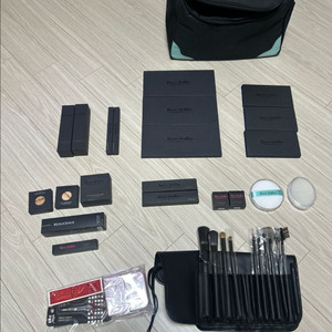 보비니 캐쉬란 메이크업 세트(실기)