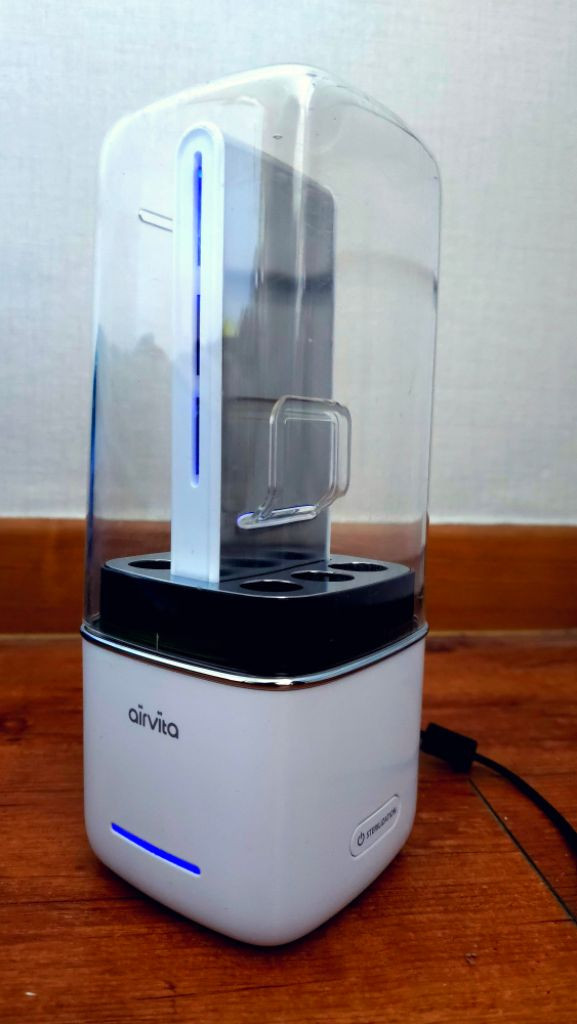 에어비타 칫솔/화장품브러쉬 살균기 데이즈 AV-1653 이미지