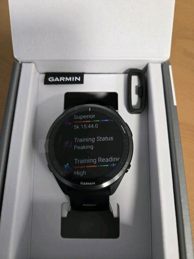 가민포러너 965 러닝시계 팝니다.--1