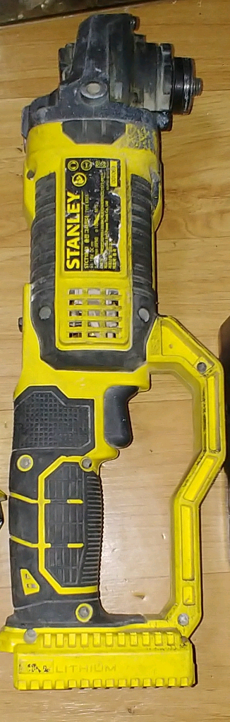 스탠리 18V무선 전동그라인더 본체만--0