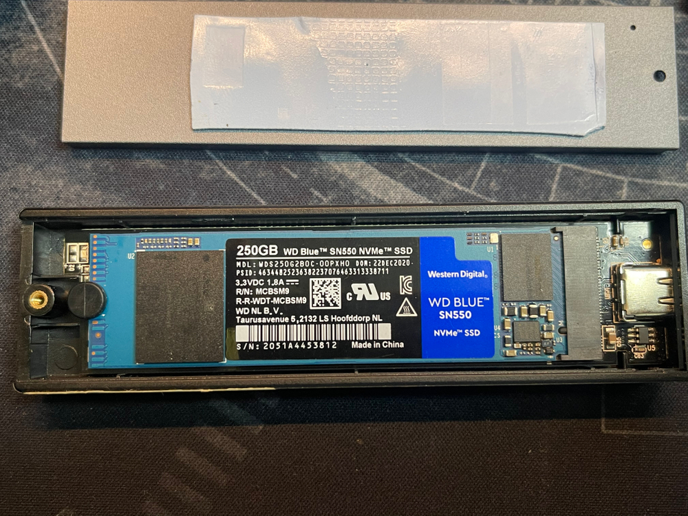 Micron 2450 GEN4 SSD 1TB / M.2 SSD USB 케이스+SN550 256G--2