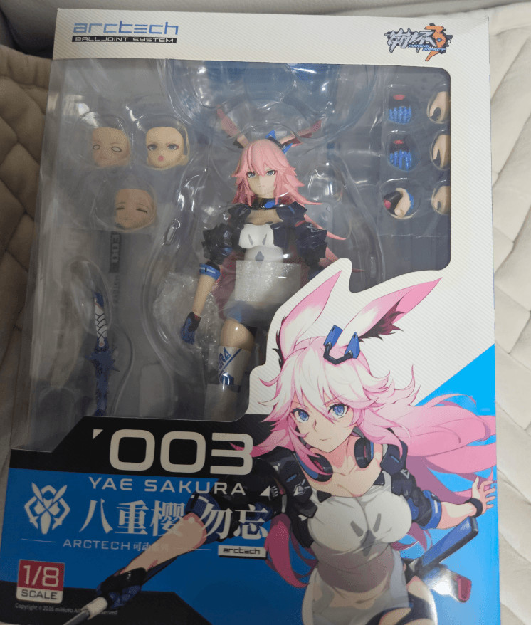 피그마 페르소나 베르세르크 해골기사 붕괴3 사쿠라 무장신희 등 여러가지 팝니다--3