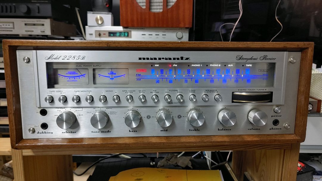 마란츠 2285B 스테레오 리시버 앰프 이미지