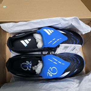 아디다스 프레데터 벨링엄 TF 풋살화 판매합니다