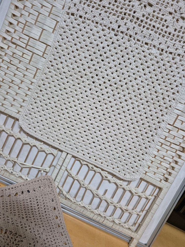 손뜨게 면소재자동차운전석커버프리 이미지