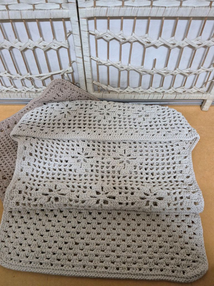 손뜨게 면소재자동차운전석커버프리 이미지