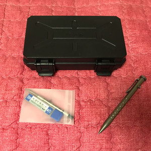 티타늄 택티컬 듀얼 볼트액션 펜 판매합니다