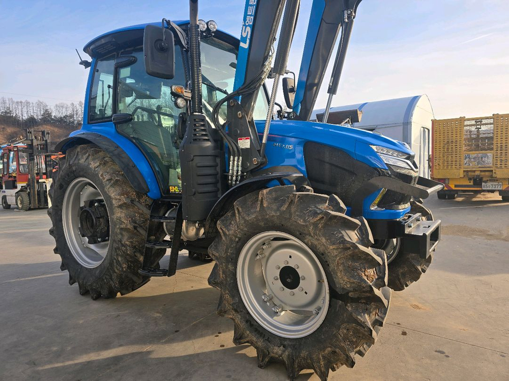 mt7 115 117마력 ls중고트랙터 판매합니다. 이미지