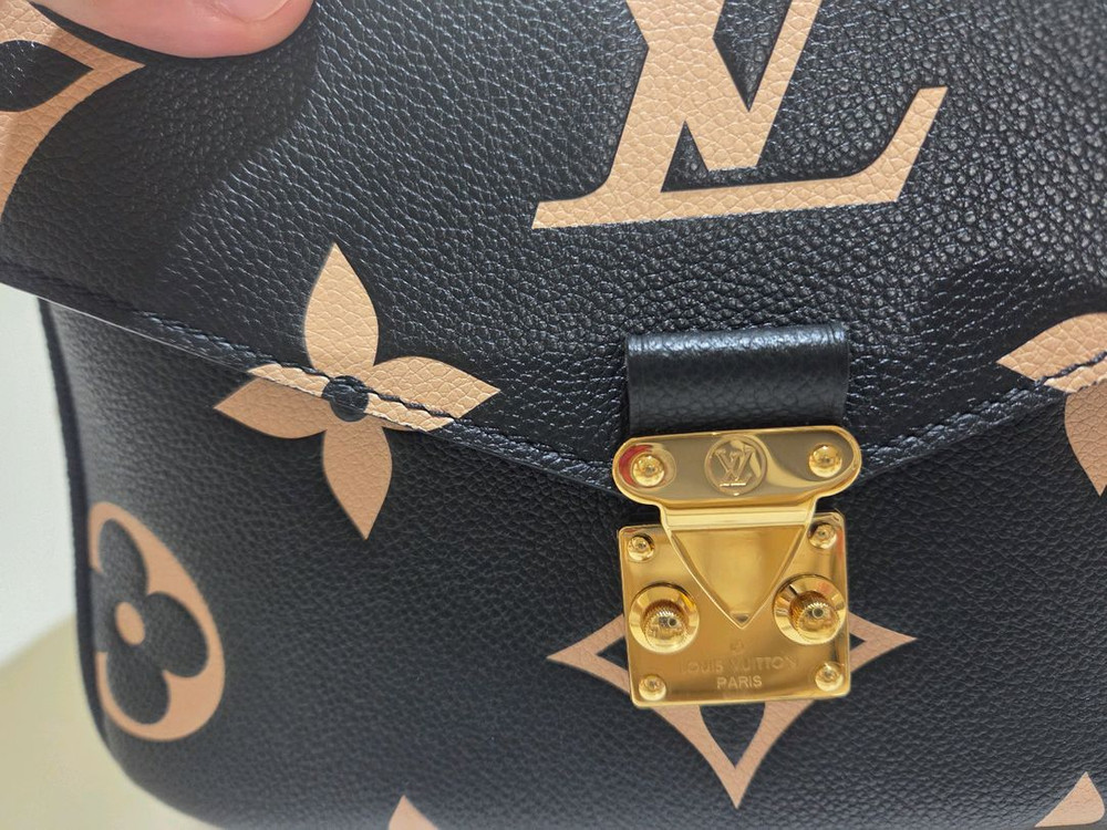 루이비통 포쉐트 메티스--3