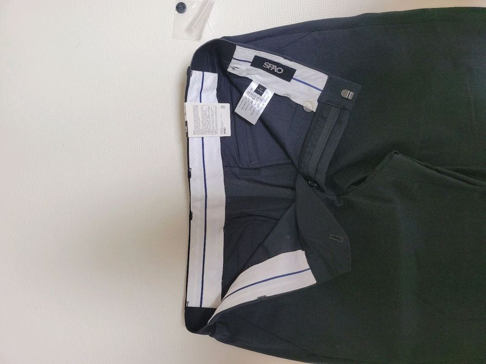 스파오 SPAO 남자 사이드밴딩 슬랙스 32 다크그레이--4