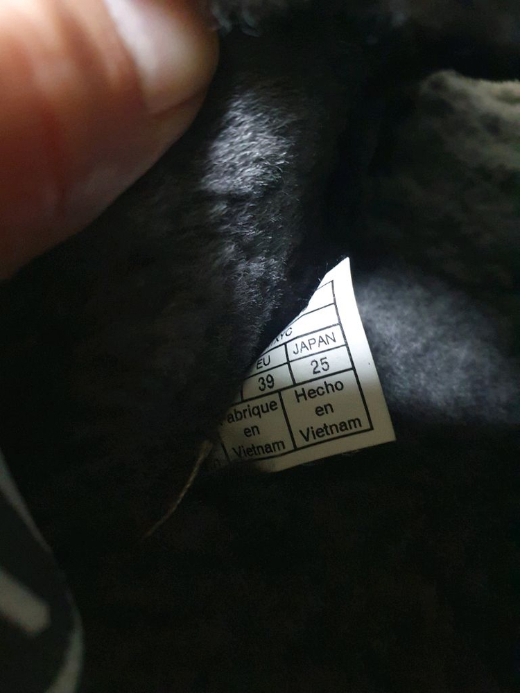 어그 플러프 슬리퍼 245 이미지