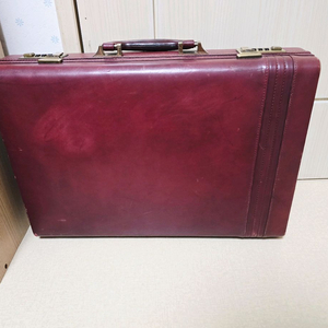 빈티지 007 서류가방 판매합니다.