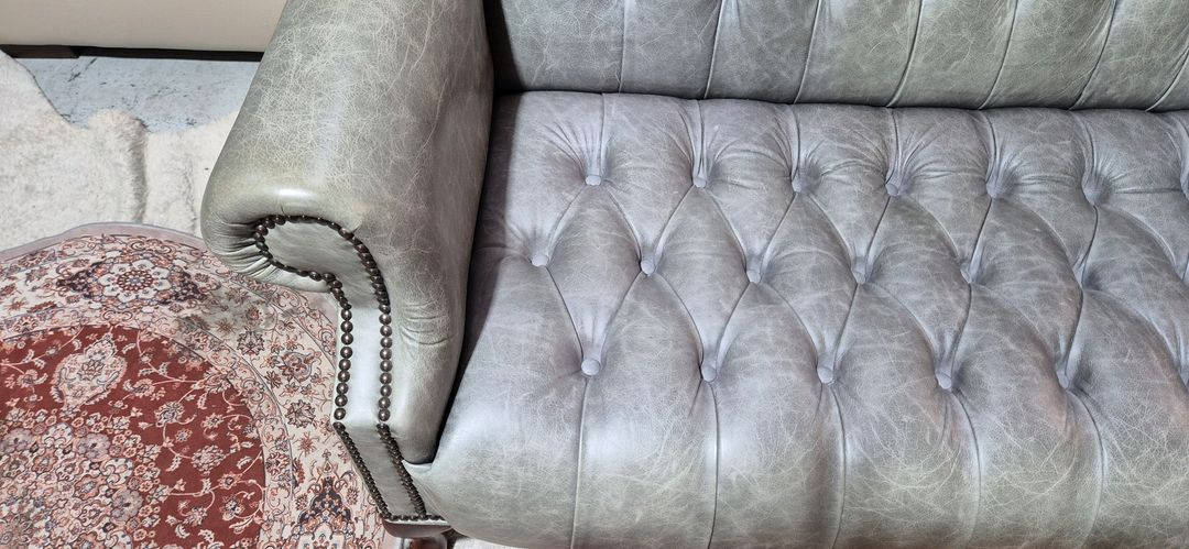 영국 체스터필드 최고급 전체 애닐린 천연가죽 3인소파--4