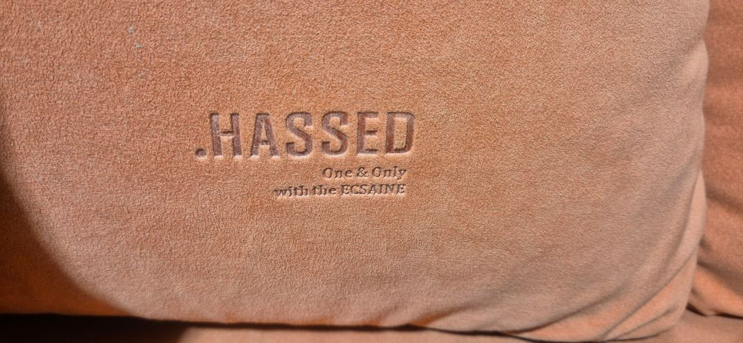 헷세드(HASSED) 베쏘 4인 일자형 소파+오토만(드라이세탁완료)--8