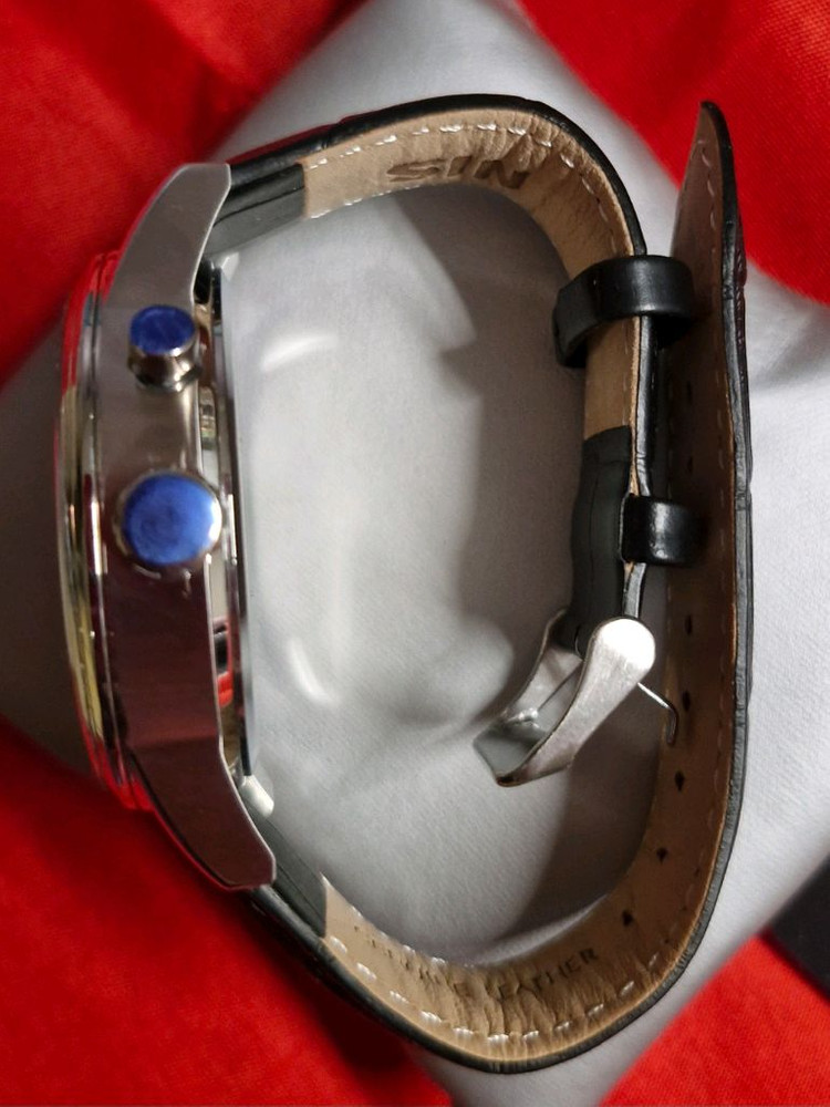 국정원 절대시계 NIS 블랙 +빨강포인트시침 미사용 수집품 선물용 이미지