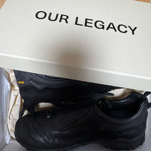 아워레가시 가베 블랙 41 팝니다