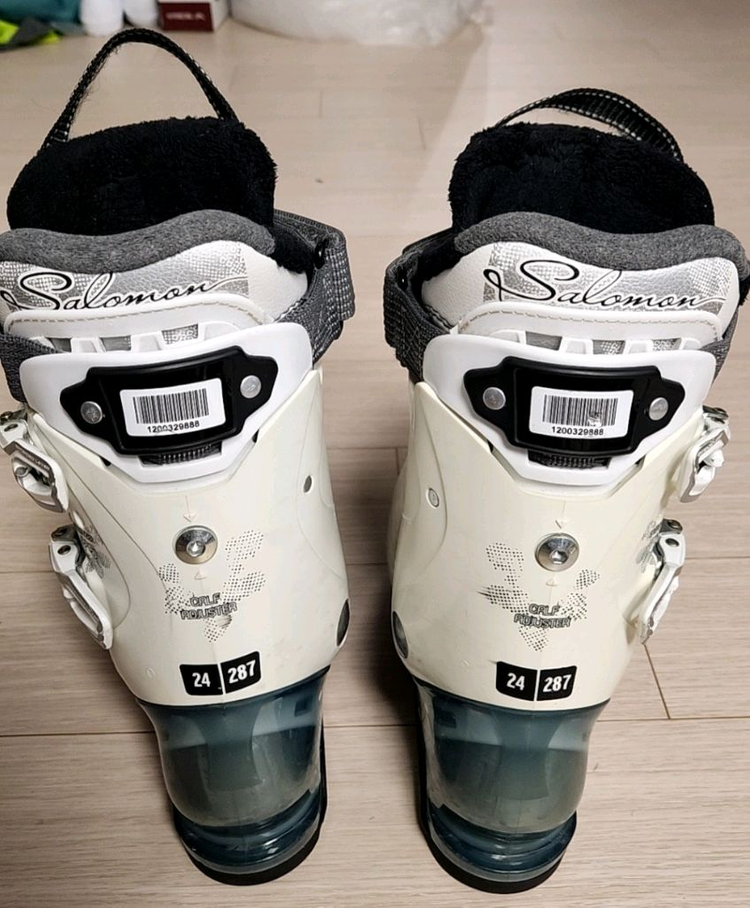 살로몬 스키부츠 240-245--2