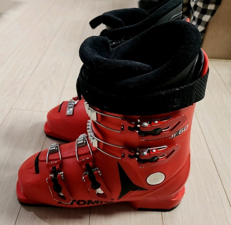 아토믹 Redster JR 60 주니어 스키 부츠 240-245mm--2