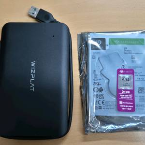 씨게이트 2.5인치 2테라 하드+usb외장 케이스