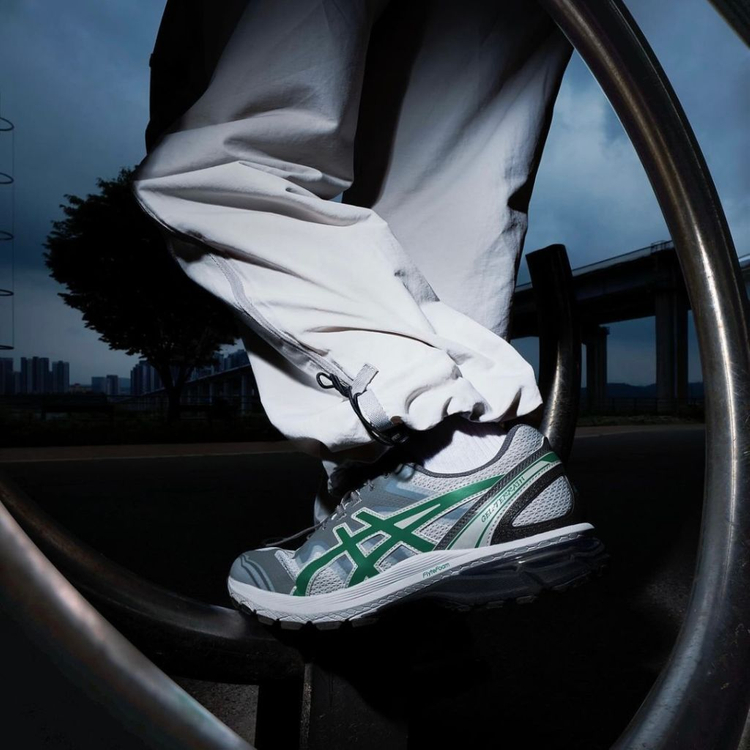 (공홈정품 235) 아식스 x 산산기어 젤 터레인 그린--4