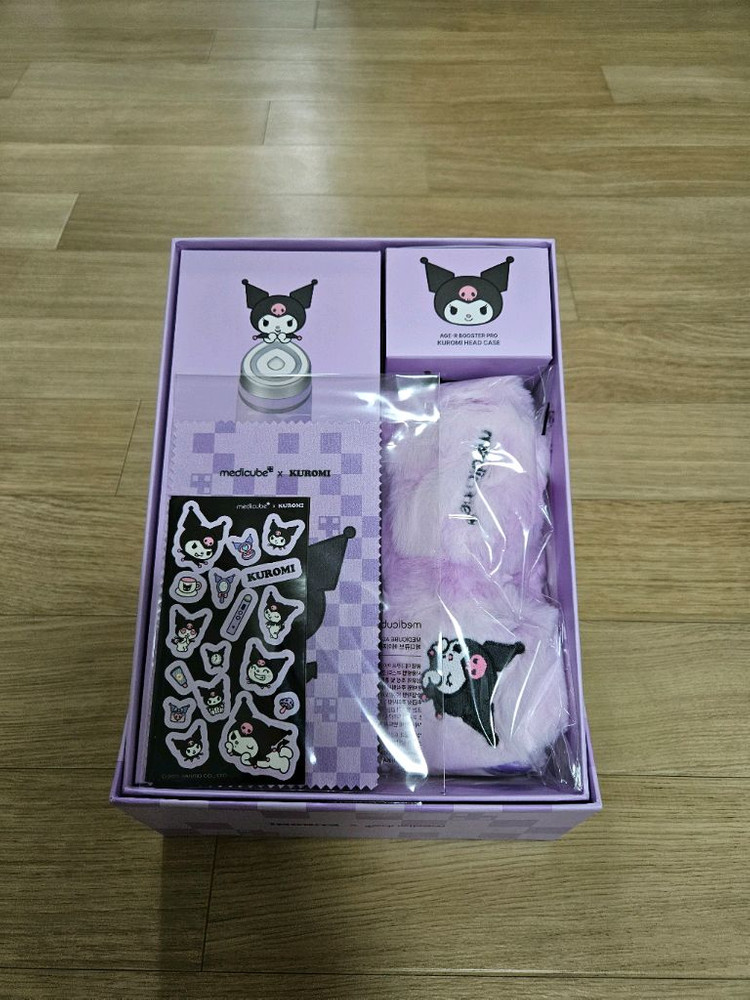 메디큐브 에이지알 부스터 프로 쿠로미 에디션--5