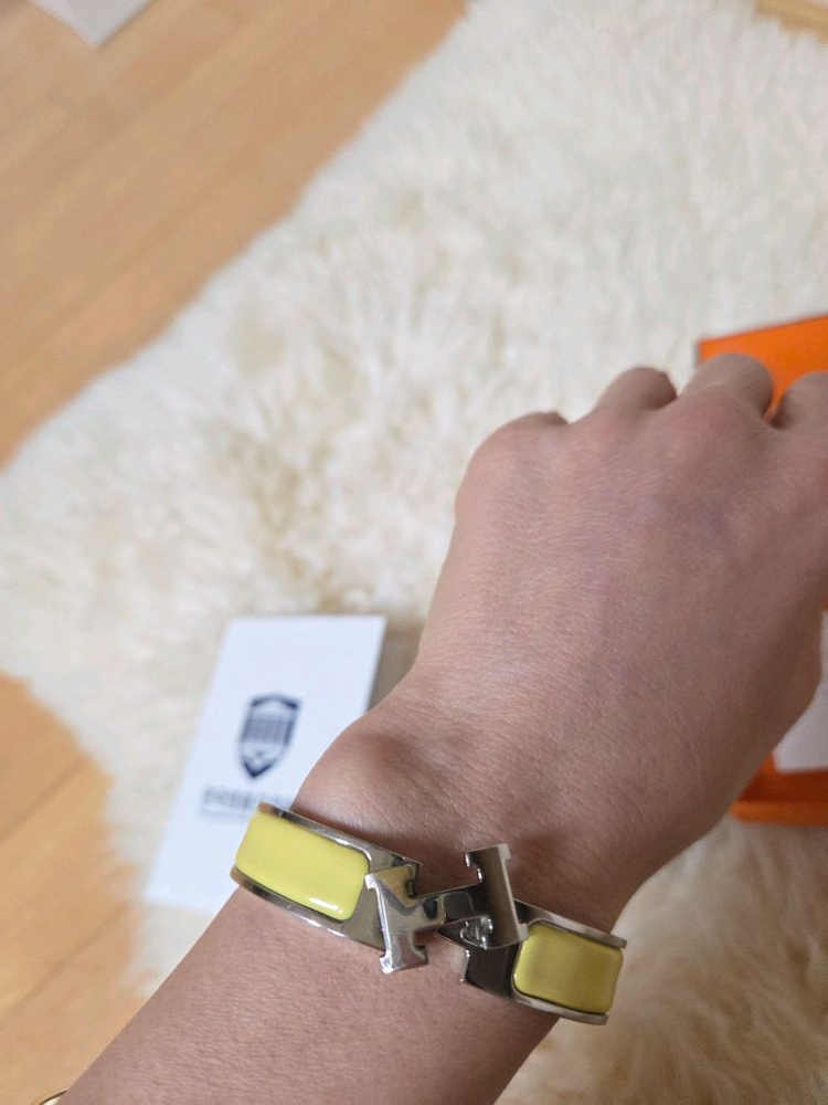 에르메스 클릭아슈 팔찌 PM 옐로우 색상 은장, 감정서 포함 이미지