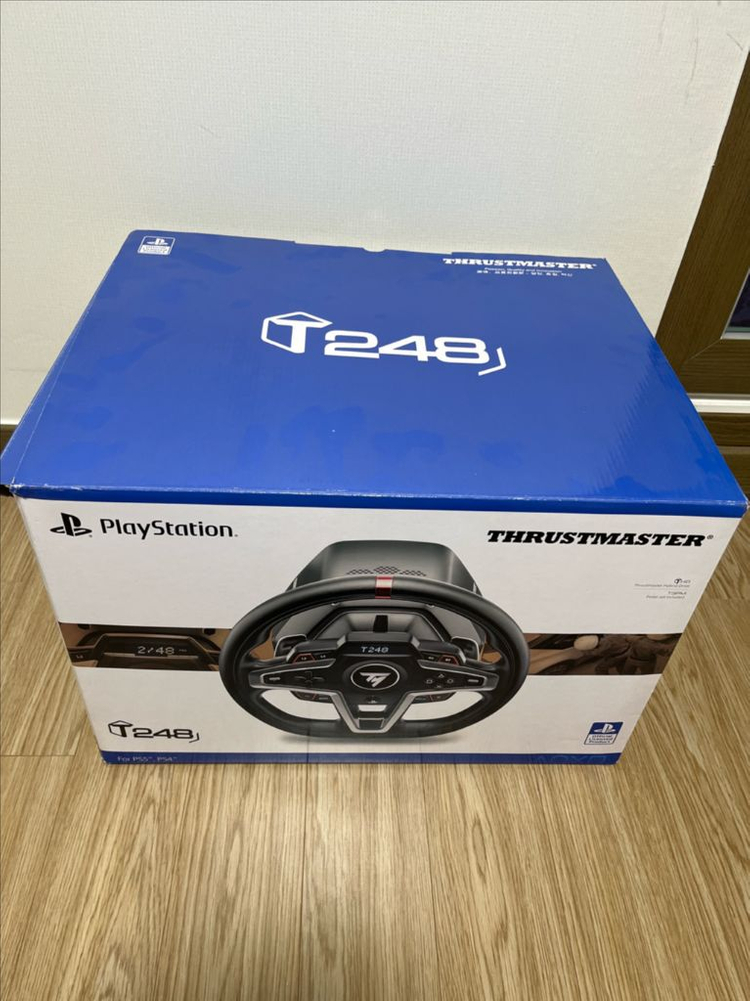 트러스트마스터 T248 레이싱 휠 PS5/PS4--1