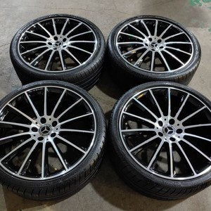 벤츠 W213 E클래스 마차 20인치 정품 휠타이어