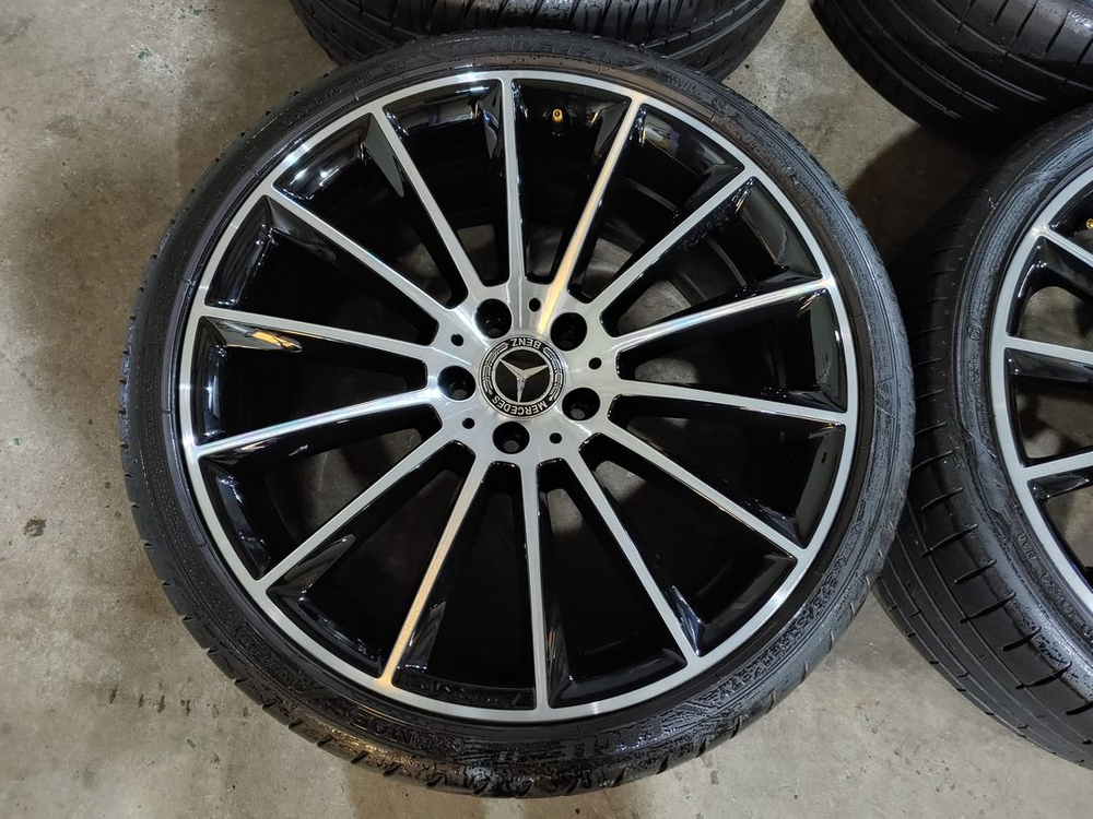 벤츠 W213 E클래스 마차 20인치 정품 휠타이어--2