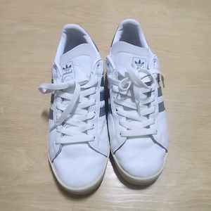 아디다스 클래식 스니커즈 270