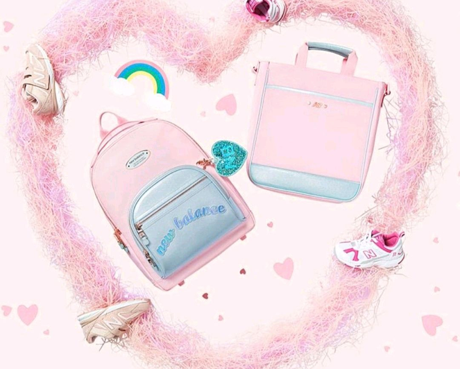 당일발송! 정가 159,000원 미착용 새제품 뉴발란스 키즈 글리터 책가방 보조가방세트--0